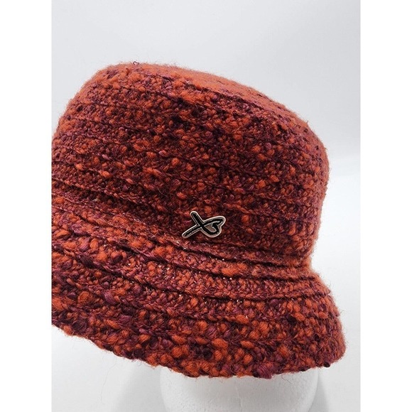Betmar New York Knit Bucket Hat Roll Up Two Tone Packable Classic Fall Winter - Picture 3 of 11